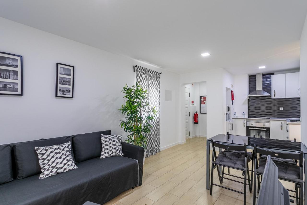 House Black & White Apartment Lisboa Ngoại thất bức ảnh